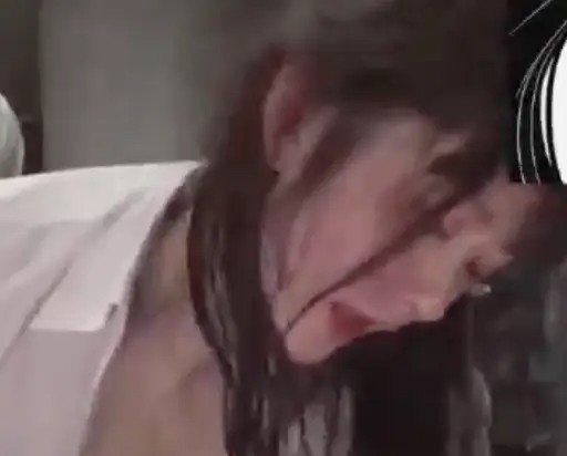 会扭的蕾丝